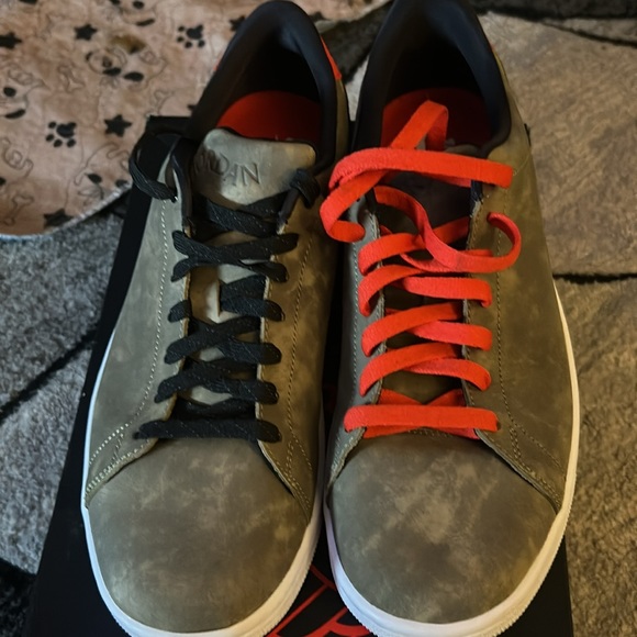 Rare Jordan Airzoom - Picture 2 of 3